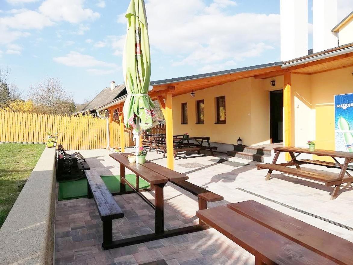 Hotel Prazdninovy Dum Sloup - Sloup V Cechach Zewnętrze zdjęcie