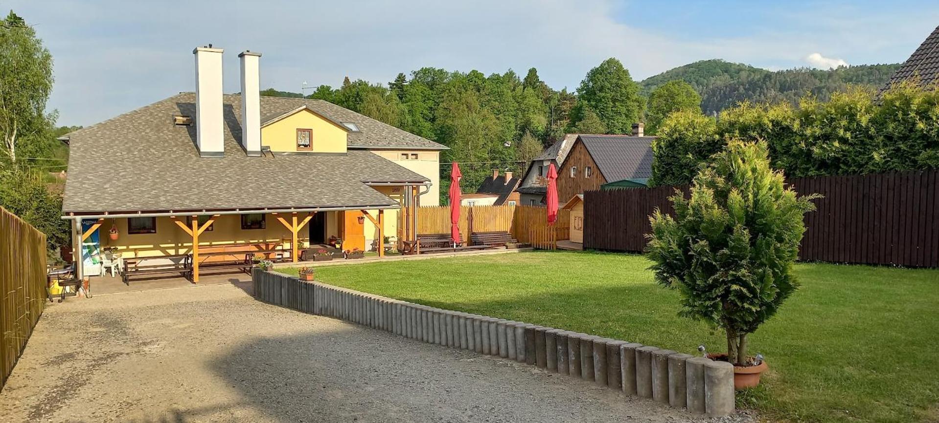 Hotel Prazdninovy Dum Sloup - Sloup V Cechach Zewnętrze zdjęcie